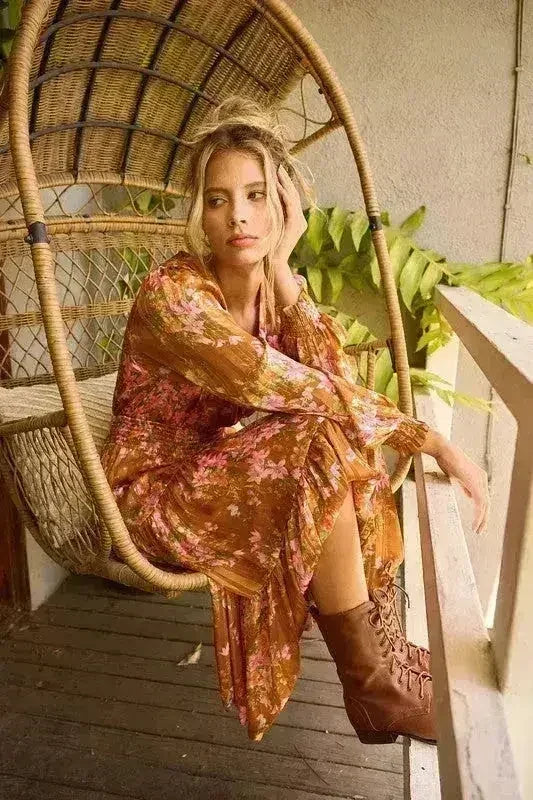 Robe midi smockée Mittoshop à rayures lurex en satin imprimé floral