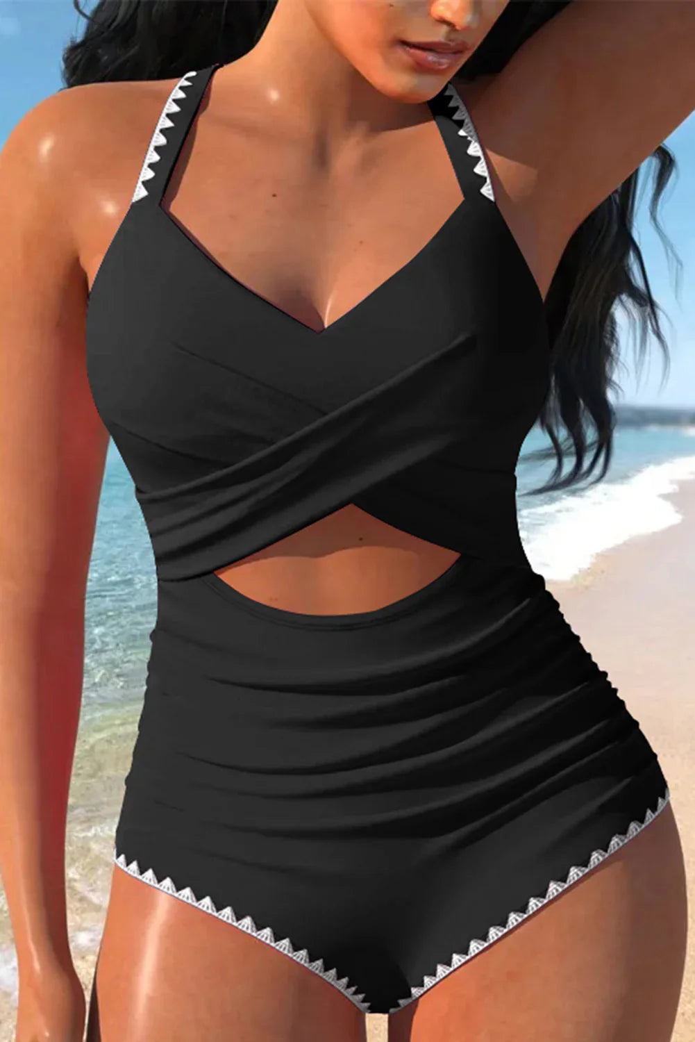 Maillot de bain une pièce Rose Rouge à découpes, blocs de couleurs et galons ric rac