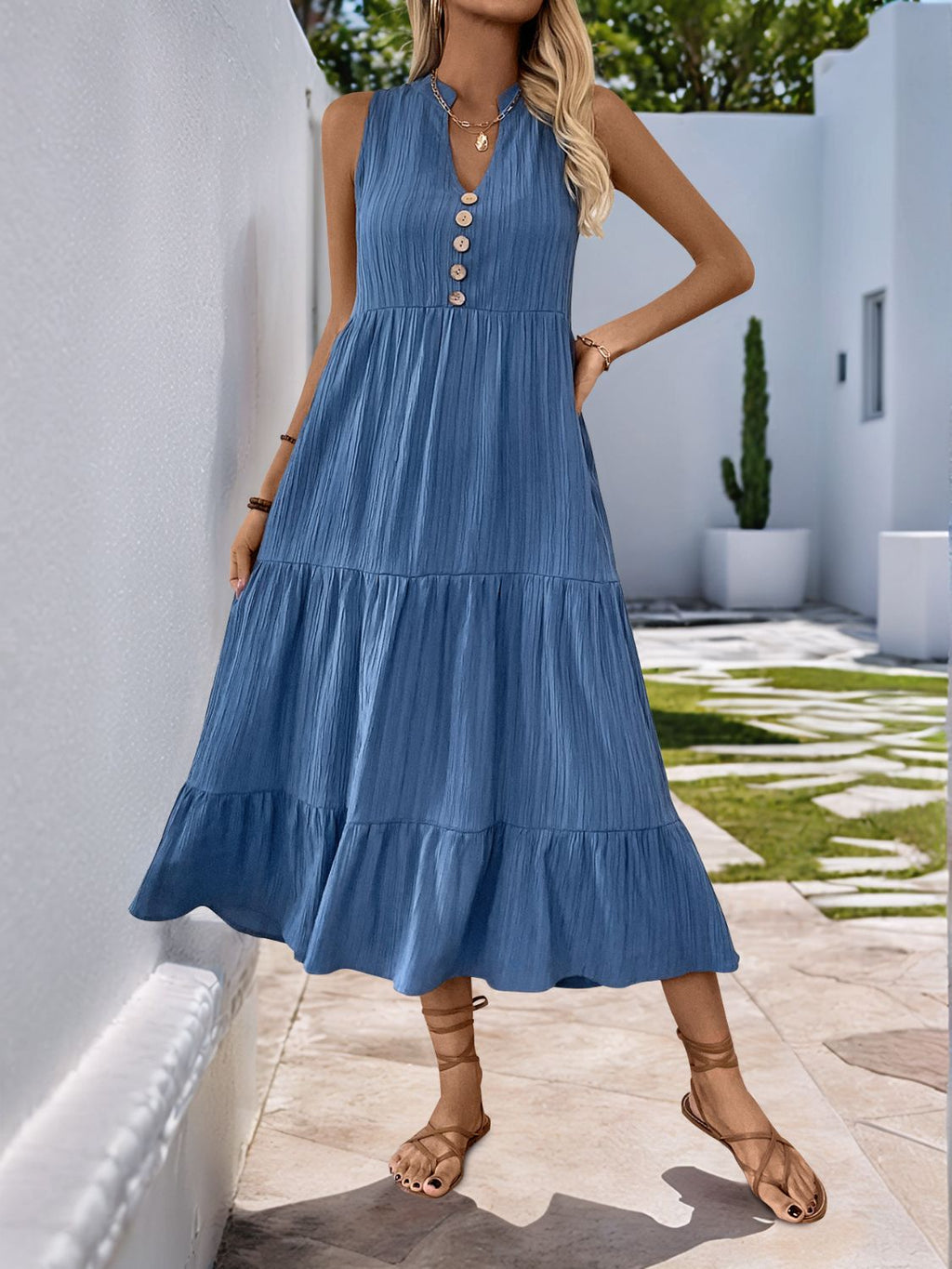 Robe longue sans manches crantée à boutons bleu poudré décorative Style élégant et féminin Pour femmes