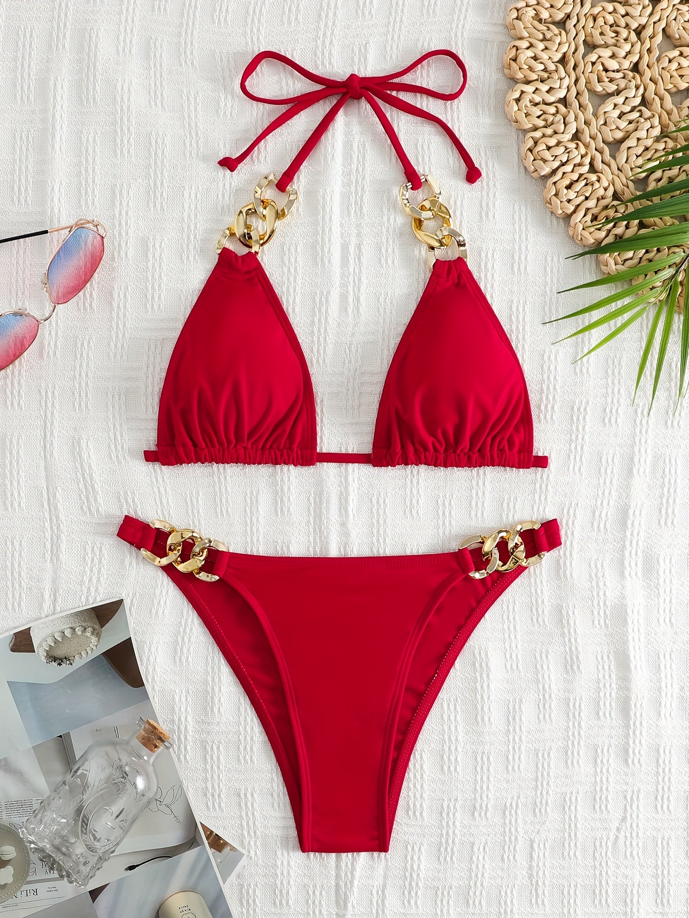 Ensemble de bikini triangle Luxe à maillons – Maillot de bain chic 2 pièces à col en V avec liens à nouer au dos en mélange de nylon très extensible et finition unie élégante – Maillot de bain élégant pour femme pour la plage et la piscine estivales
