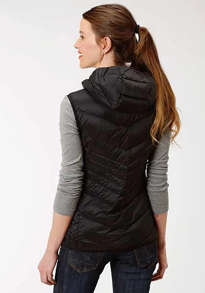 Gilet en duvet matelassé à chevrons et capuche Roper (Noir) - Gilet pour femme