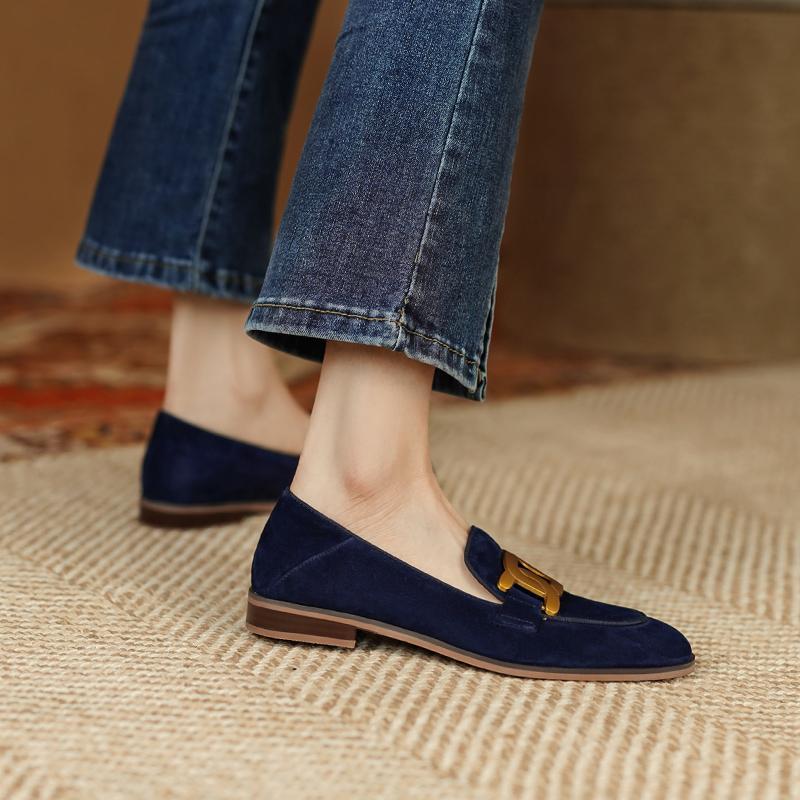 Mocassins en daim à boucle métallique rétro pour femme – Plateforme à talon épais à enfiler