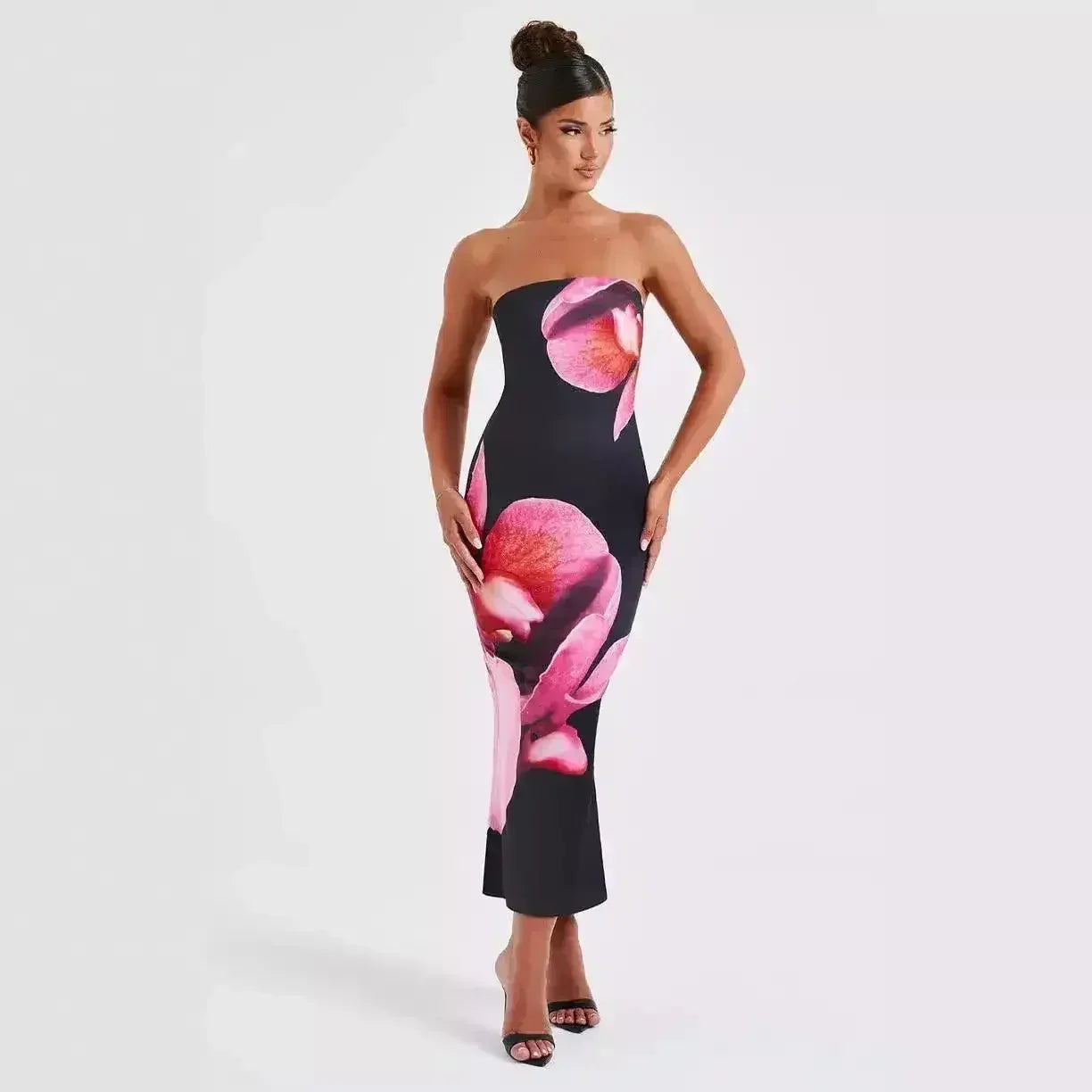 25e édition – Robe longue tube drapée florale dos nu (NICHE)
