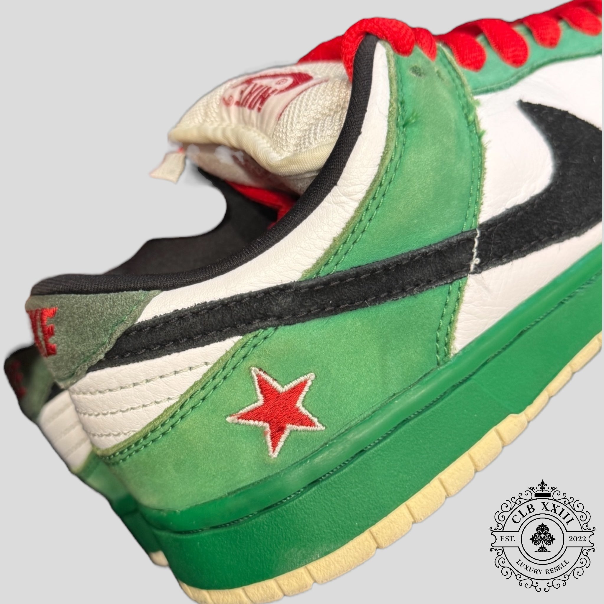 NIKE SB DUNK LOW D'OCCASION « HEINEKEN »