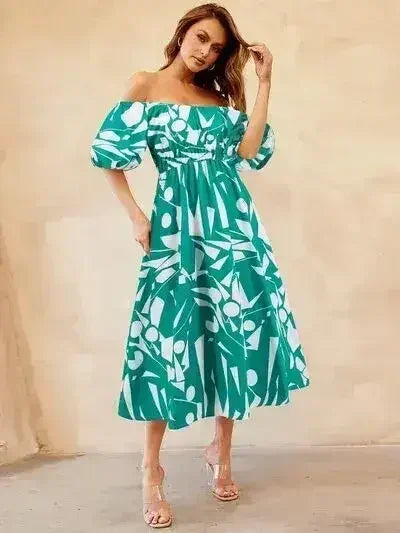 Robe imprimée à épaules dénudées et manches ballon