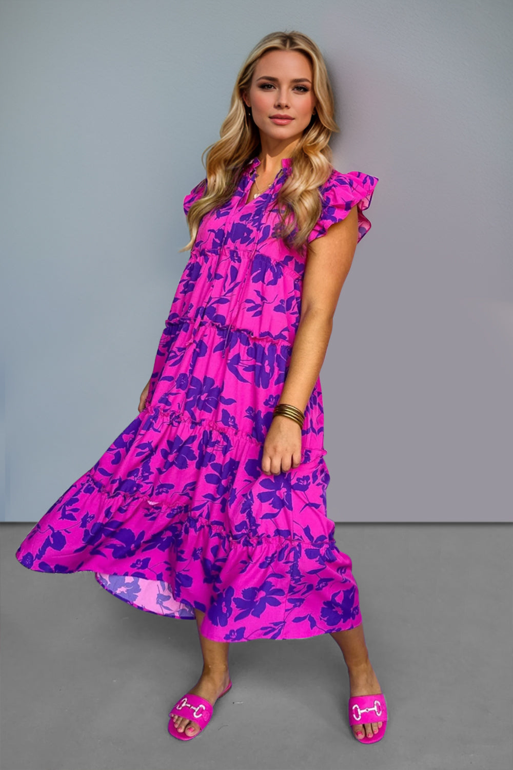 Robe mi-longue à volants et manches imprimées, élégante et magnifique, couleur rouge-violet.