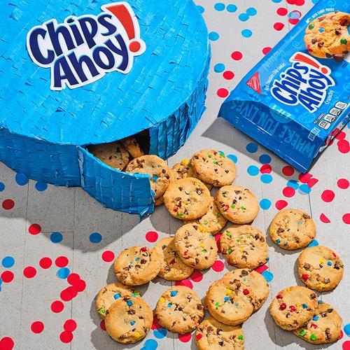 Biscuits aux pépites de chocolat Chips Ahoy! Candy Blasts, 351 g