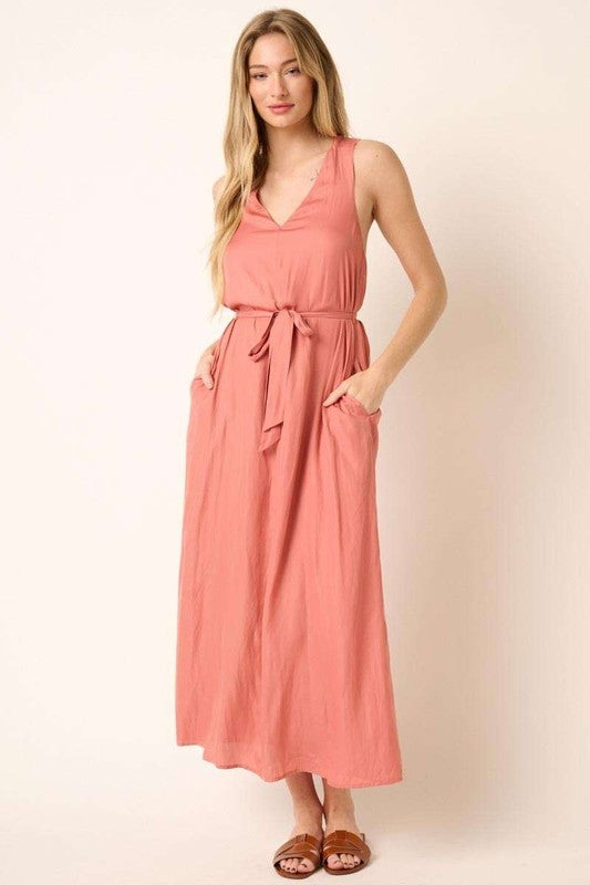 Robe longue débardeur cache-cœur ceinturée pour femme – Un style flatteur, chic et élégant pour vos événements