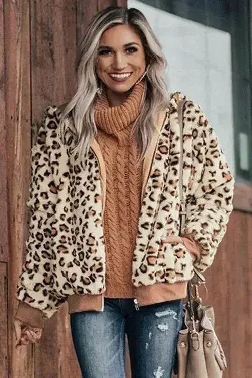 Veste léopard douillette en peluche