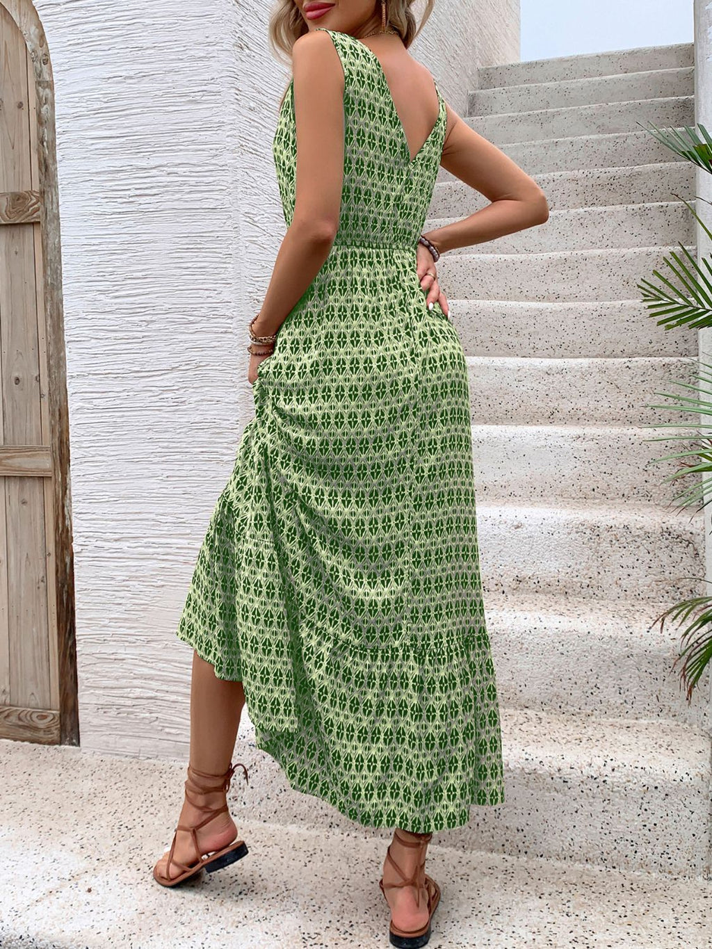 Robe midi vintage imprimée à col en V, nouée à la taille, légère, tendance et élégante pour femme