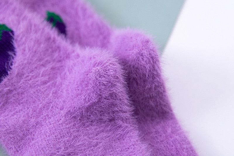 1 paire de chaussettes thermiques moelleuses Automne-Hiver Nouvel An Chaussettes Nouvelle Mode Chaussettes Chaudes Avocat Cerise Aubergine Chaussettes Courtes Chaudes Chaussettes d'Hiver Pour Hommes et Femmes