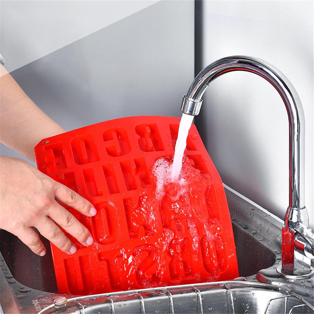 1 Pcs Silicone Grand Alphabet Glaçons Chocolat Lettre Moule Pochoir Gâteau Gelée Cupcake Moule de Cuisson Plateau à Glaçons Moule à Biscuits 26 Grandes Lettres Moule en Silicone Moule Alphabet Moule Chocolat Moule à Biscuits Bac à Glaçons