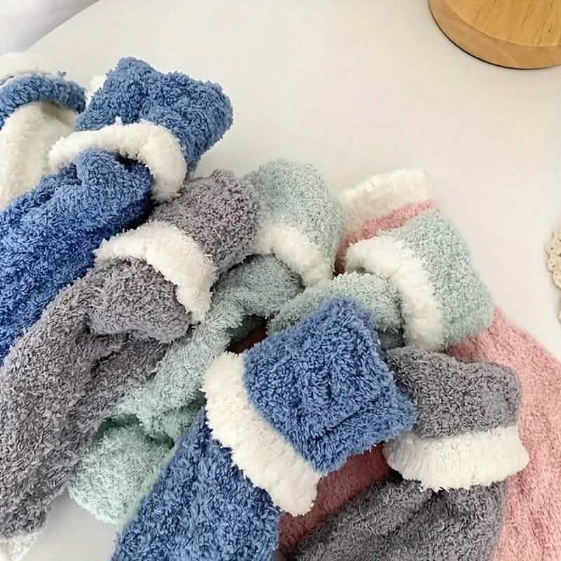 10 paires : chaussettes montantes en polaire corail