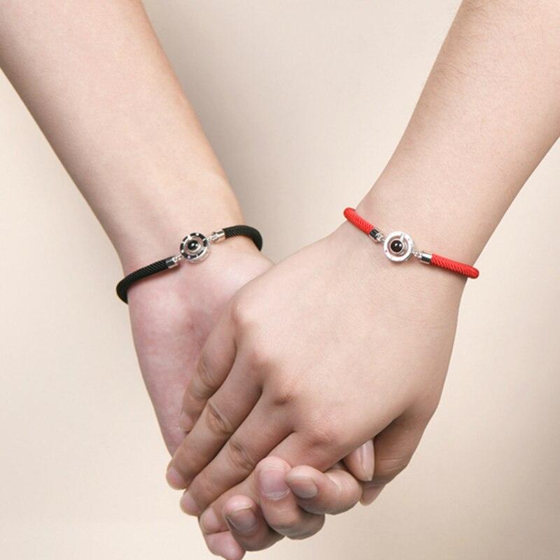 100 Langues Je t'aime Couple Bracelets Bracelet de corde tressée Bracelet jonc Bracelets de couple Langues pour petit ami et petite amie Bracelets d'amour assortis pour couples Cadeaux Je t'aime pour lui et elle