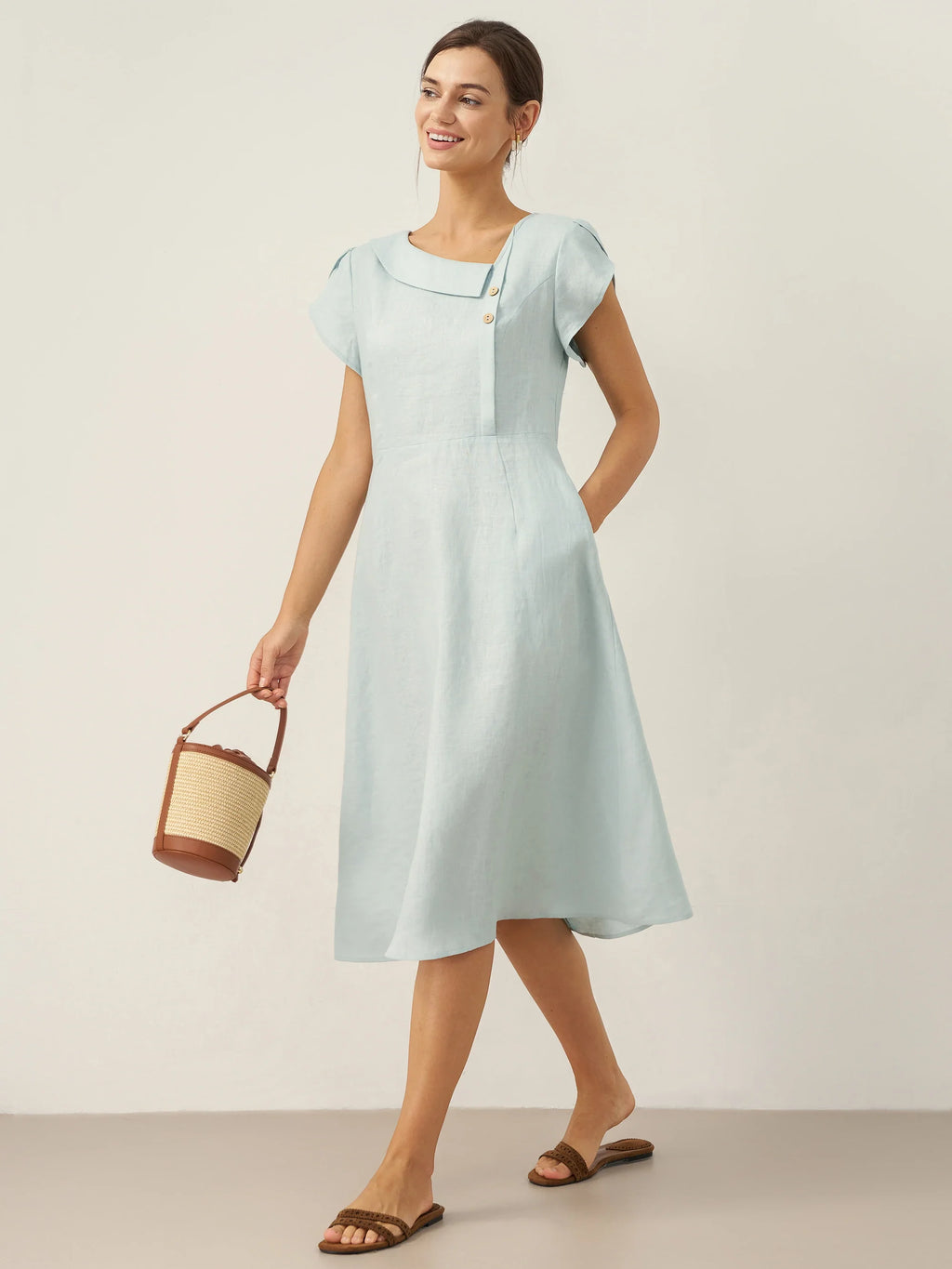 Robe Courte FIONA 100 % Lin avec Col Croissant et Manches Volantes