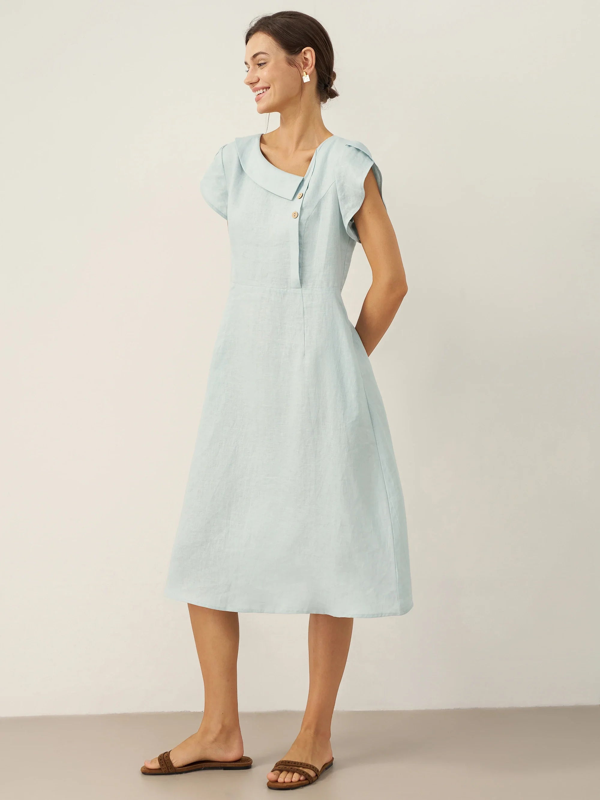 Robe Courte FIONA 100 % Lin avec Col Croissant et Manches Volantes