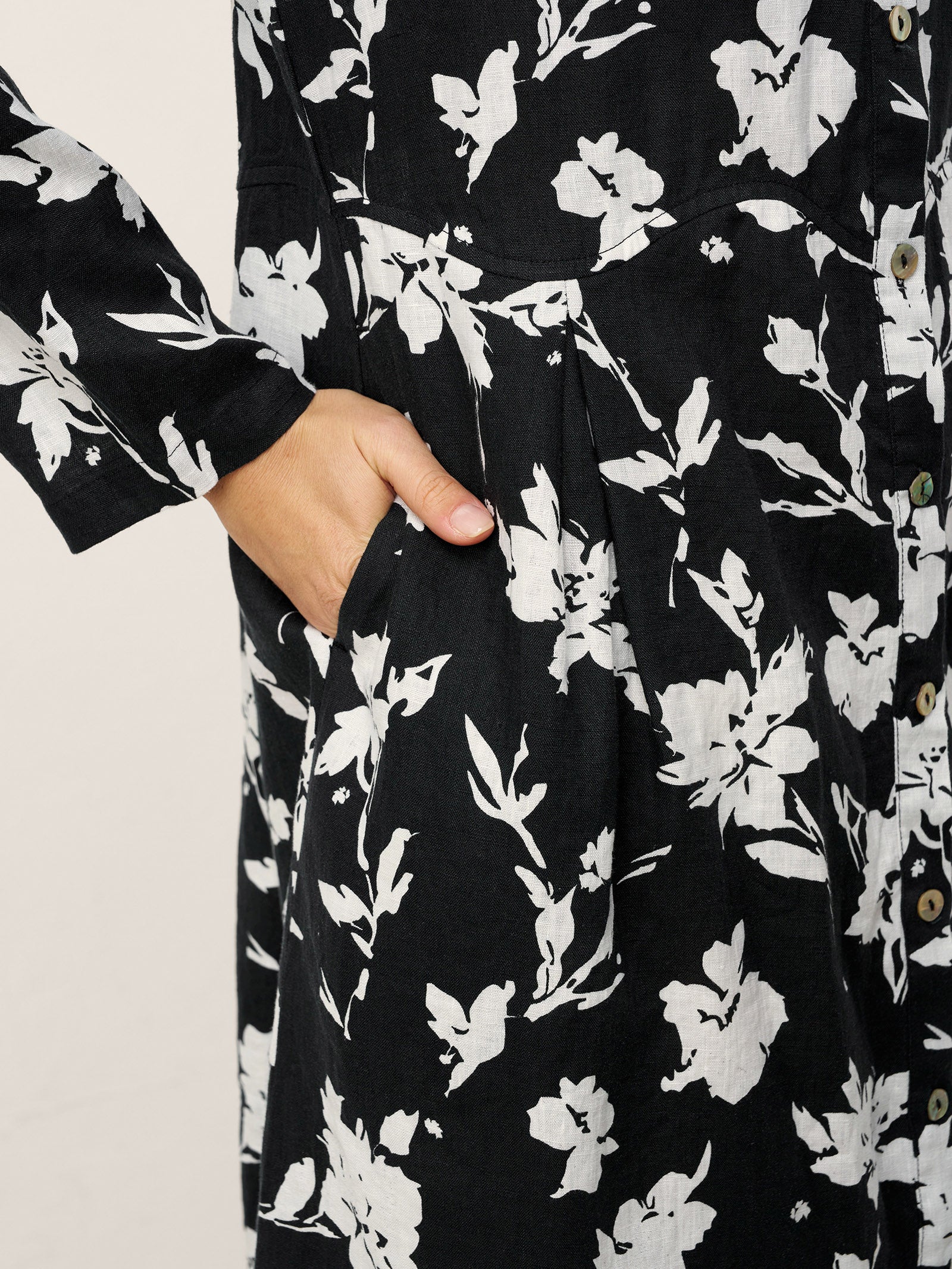 Robe midi froncée imprimée florale 100 % lin ÉLODIE