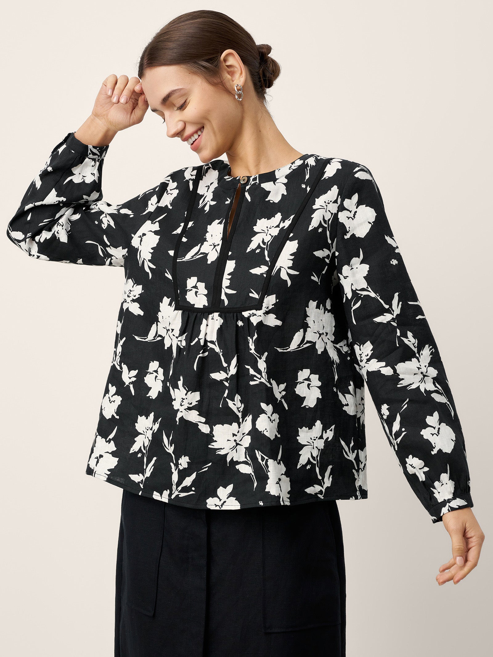 Top AMIYA en lin 100 % imprimé floral à fronces