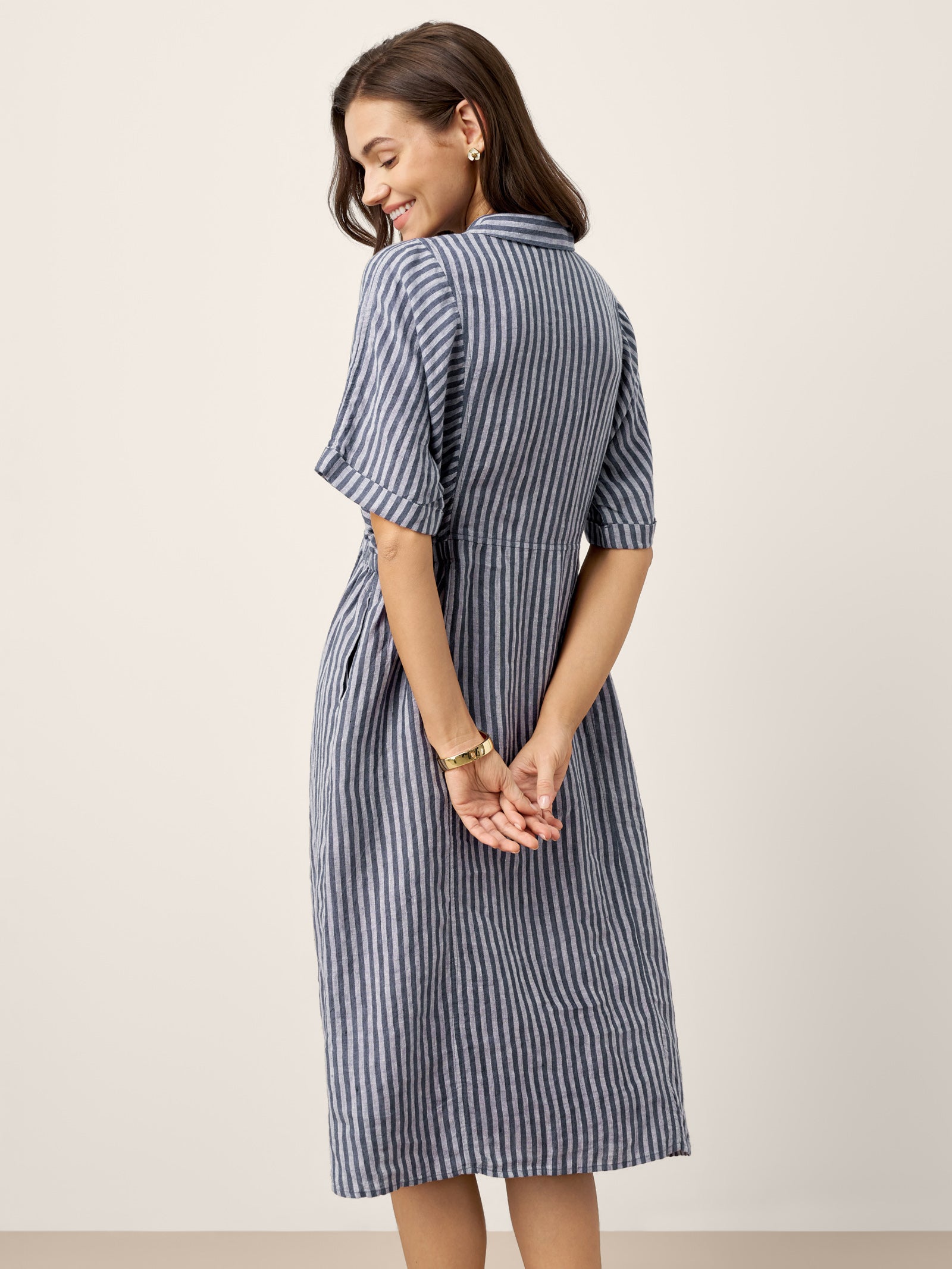Robe chemise mi-longue rayée 100% lin à boutonnage devant et manches courtes CASSANDRA