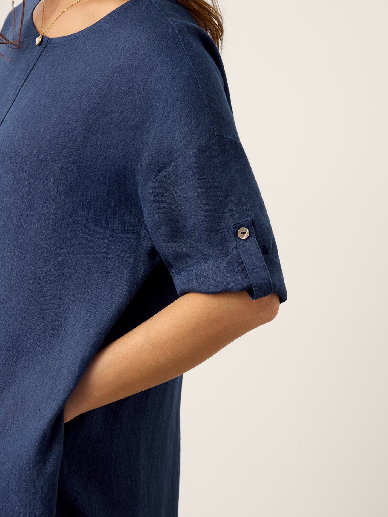 Robe midi MARIBEL 100 % lin avec manches retroussables et pli inversé