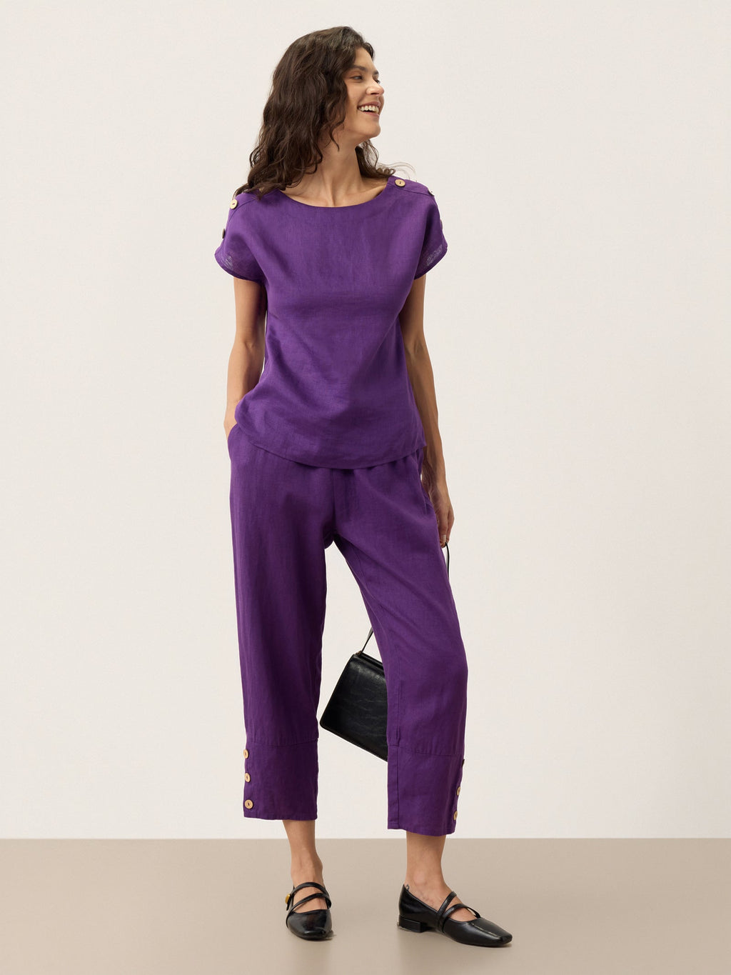 Pantalon fuselé boutonné artisanal 100 % lin KATHERINE