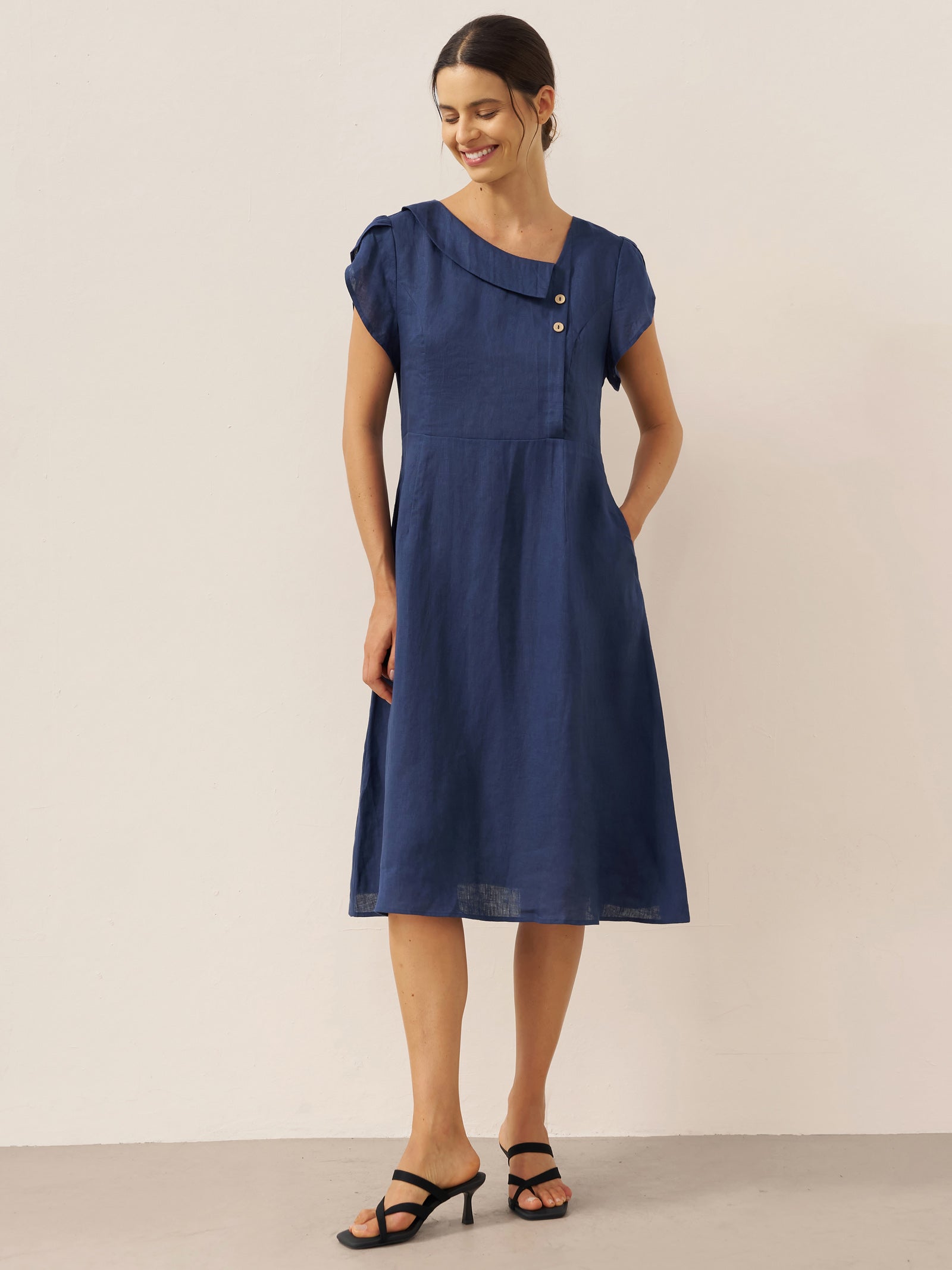 Robe Courte FIONA 100 % Lin avec Col Croissant et Manches Volantes