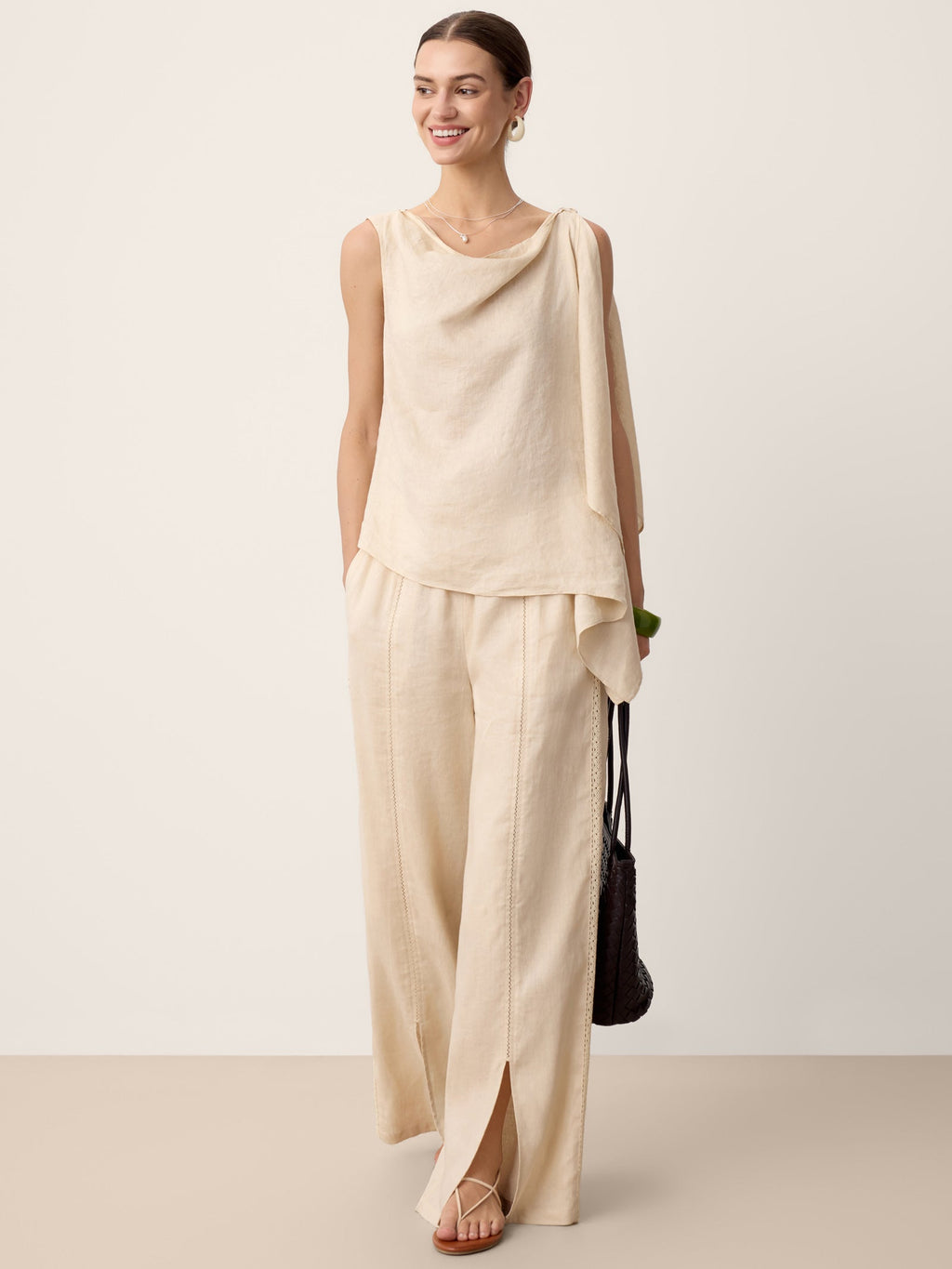 Pantalon BRONTE 100 % lin avec empiècements en dentelle et ourlet fendu