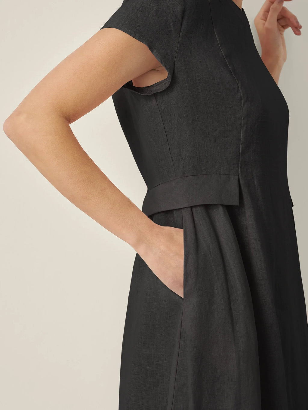 Robe d'été ALEXA 100 % lin naturel col V