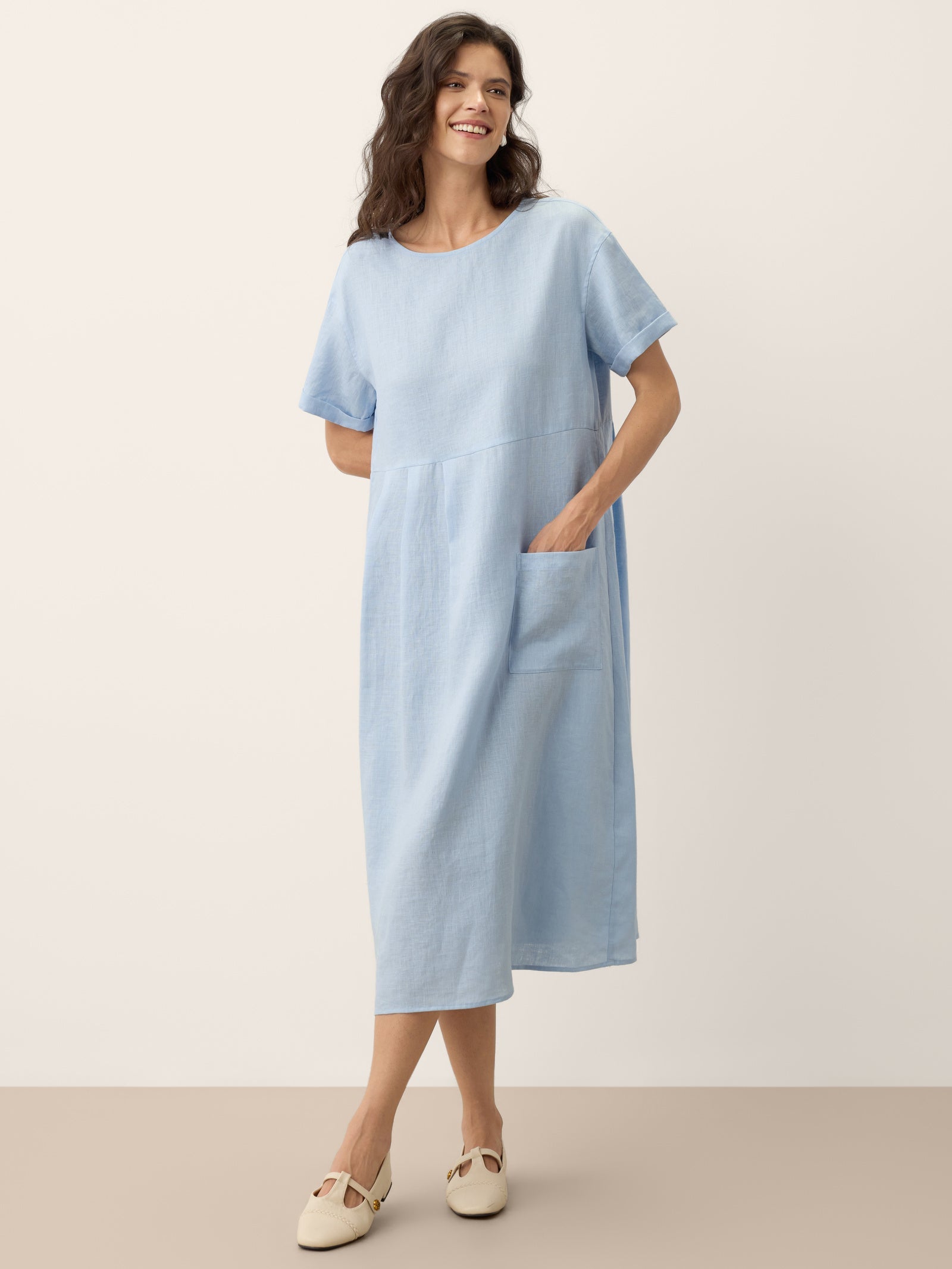 Robe courte à rayures en lin 100% avec panneaux, manches courtes MORGAN