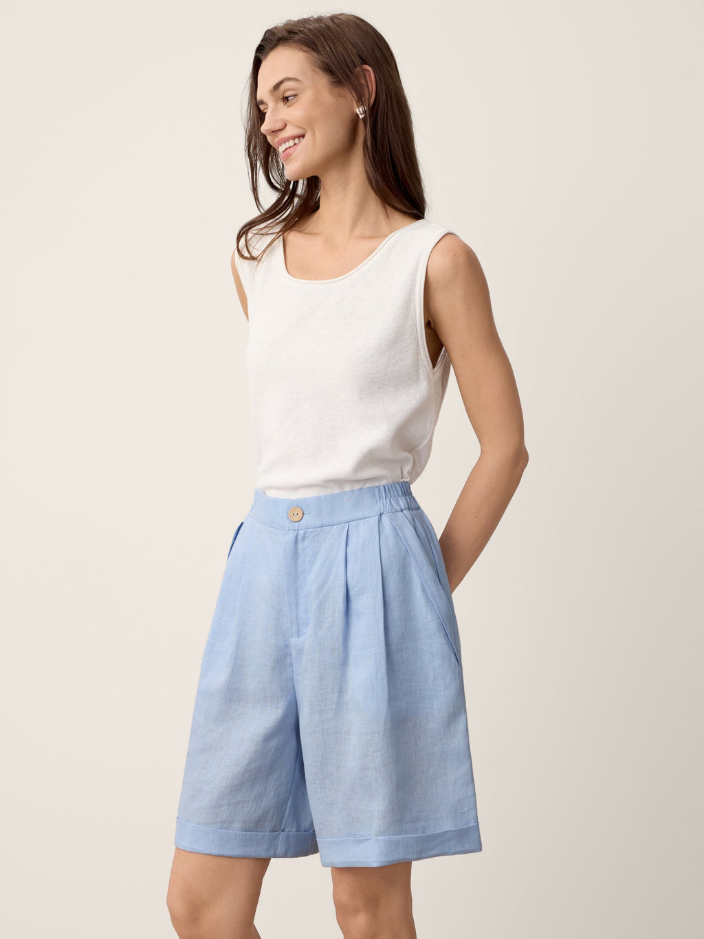 Short plissé en lin avec revers IRISSA