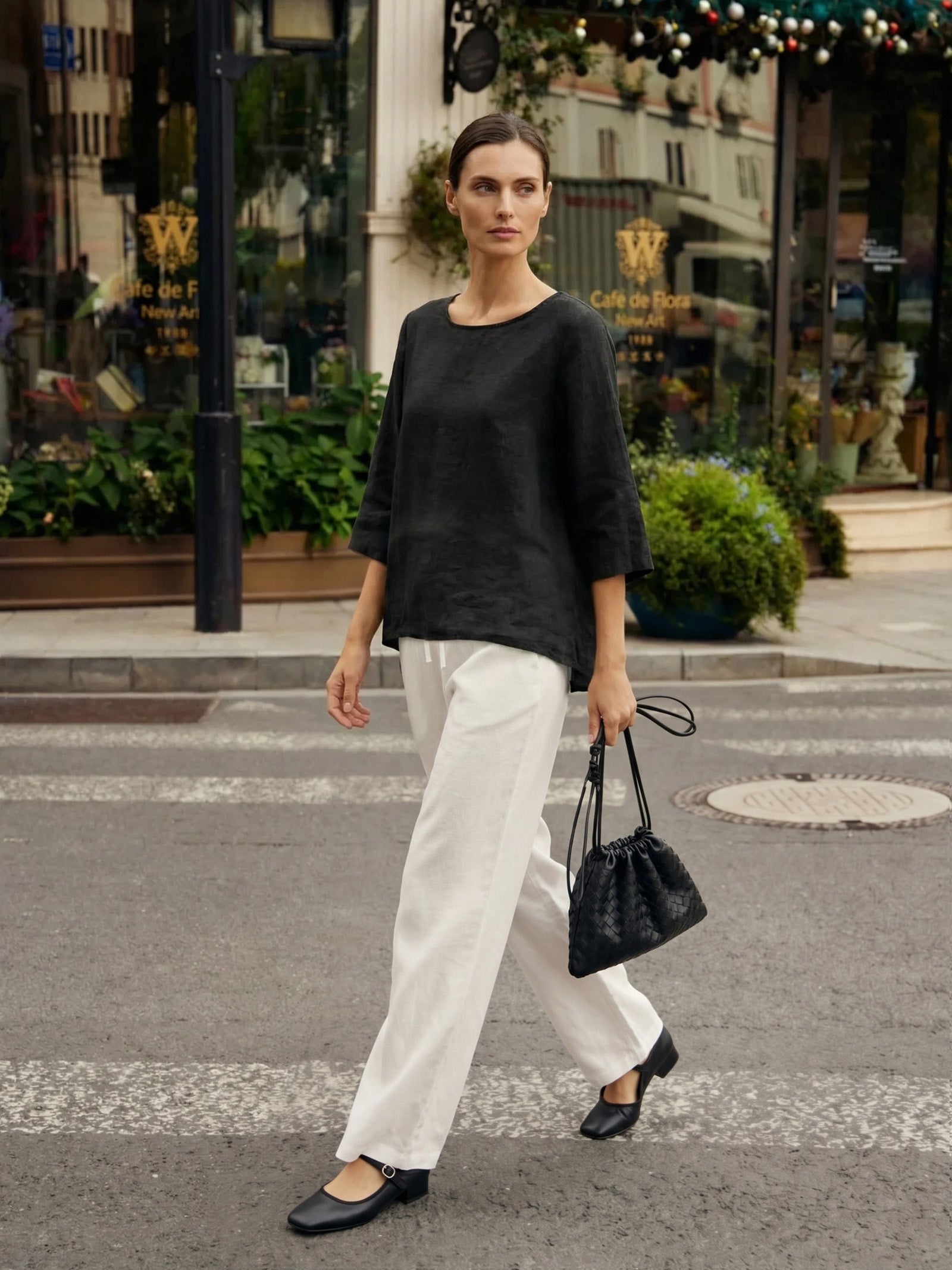 Haut BRIANNA 100 % lin, encolure ronde, ourlet asymétrique