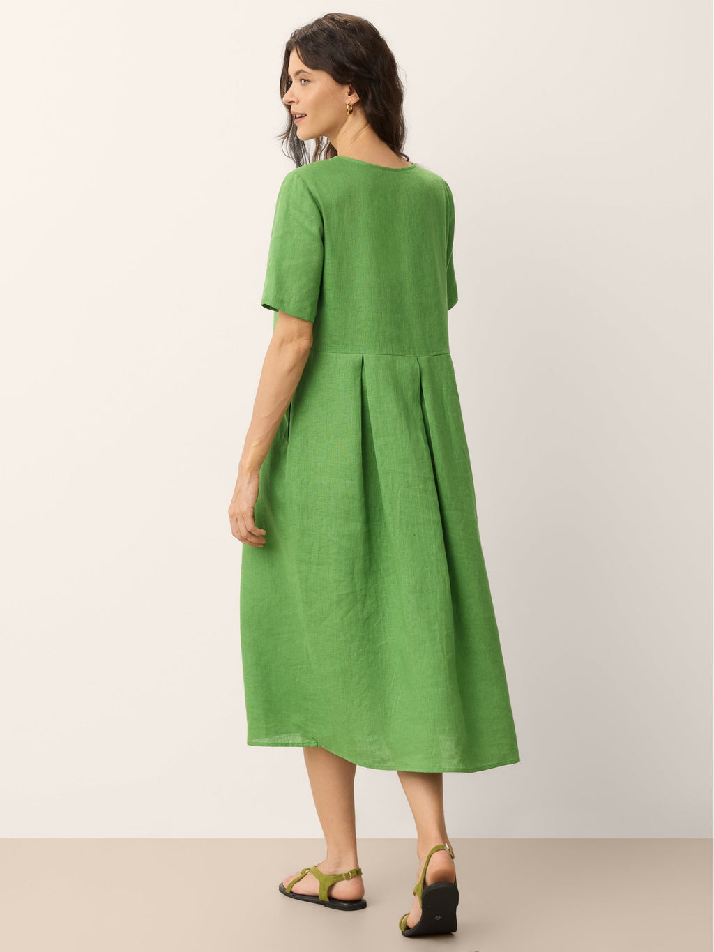 Robe midi 100 % lin à col tunisien et détails boutonnés SERAPHINE
