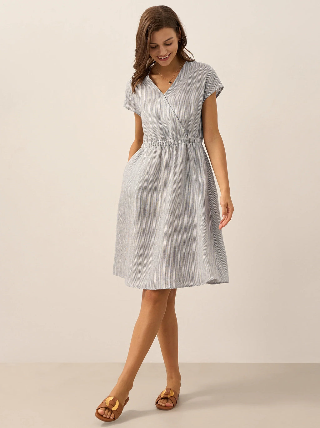 Robe courte ARIA en lin 100 % rayé à taille élastique
