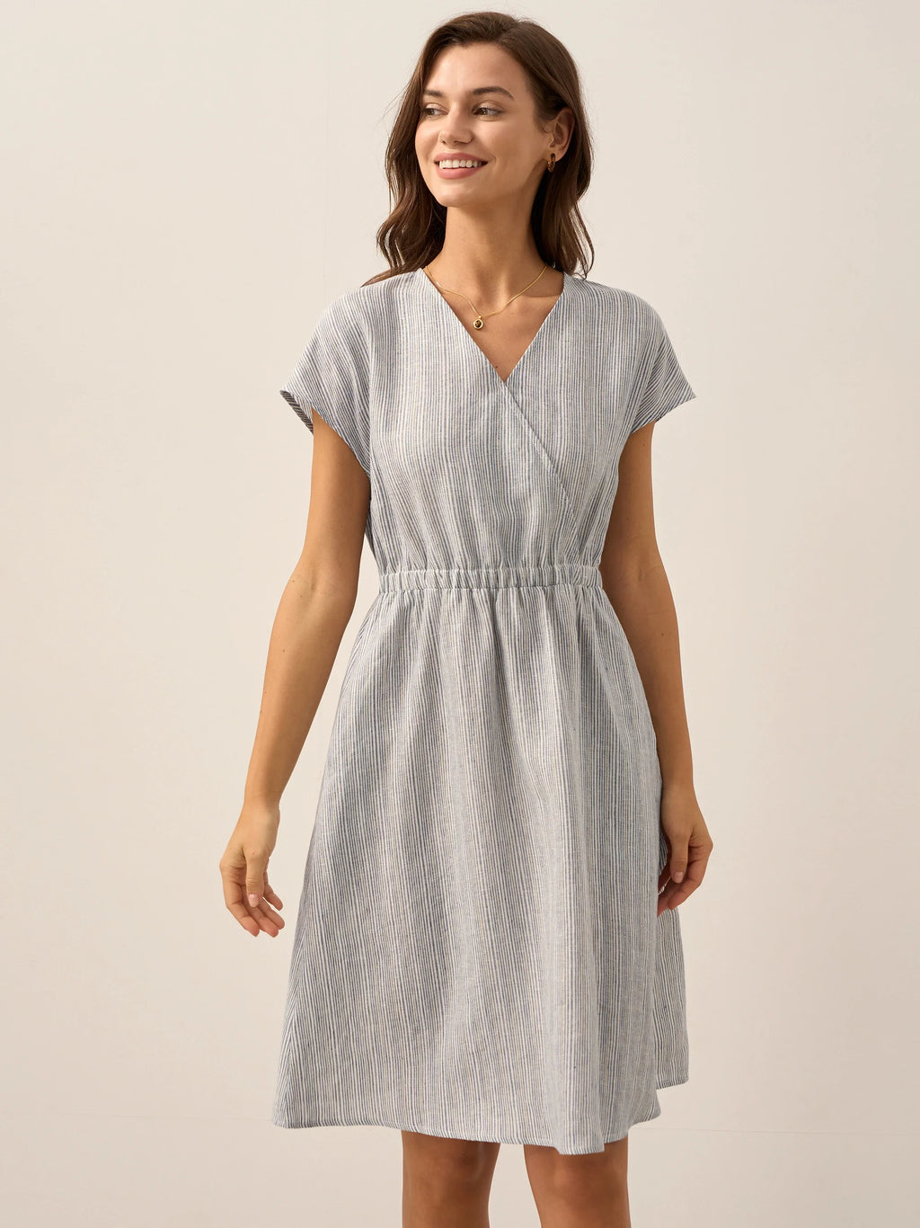Robe courte ARIA en lin 100 % rayé à taille élastique