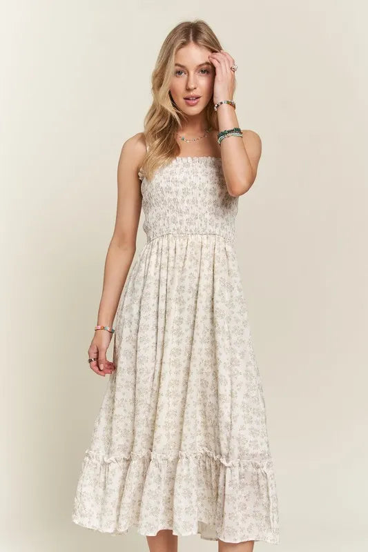Robe caraco froncée à imprimé floral et ourlet volanté pour femme – Robe caraco fluide froncée à imprimé floral d'inspiration bohème avec ourlet volanté et ludique