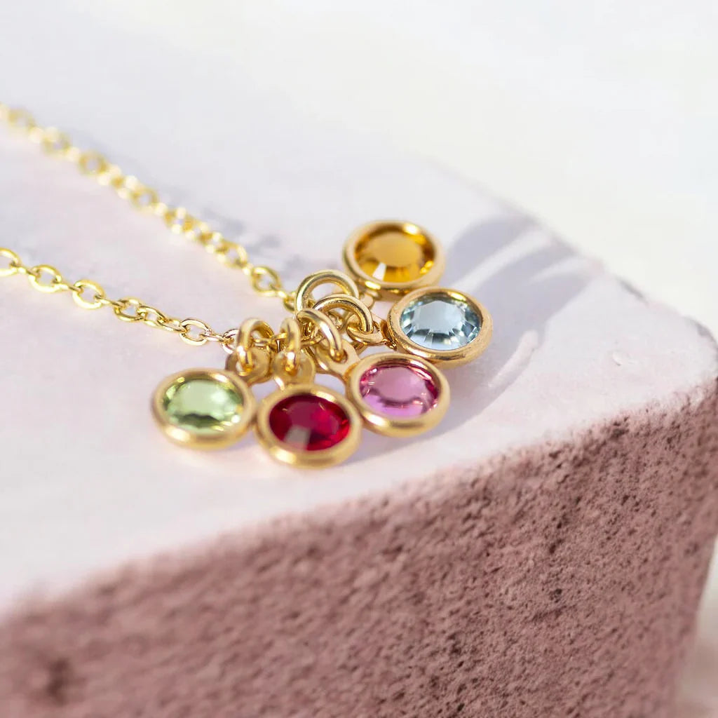 Collier de naissance doré – Cristaux Swarovski sur chaîne en or rempli de 18 po