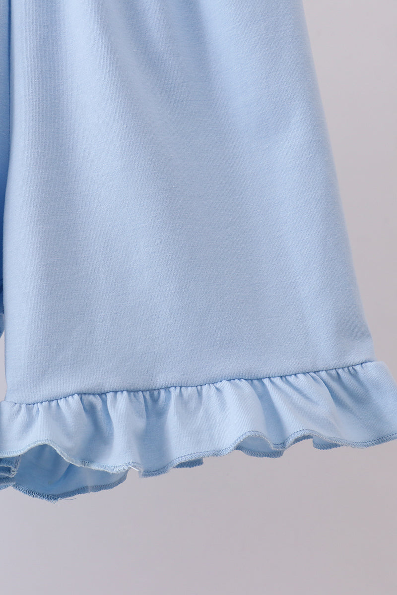 Ensemble short volanté vichy brodé d'un nœud papillon bleu