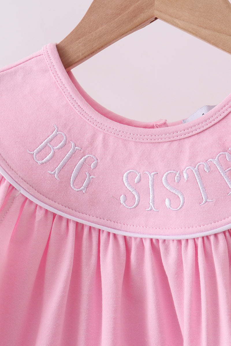 Ensemble short à volants brodé grande sœur rose