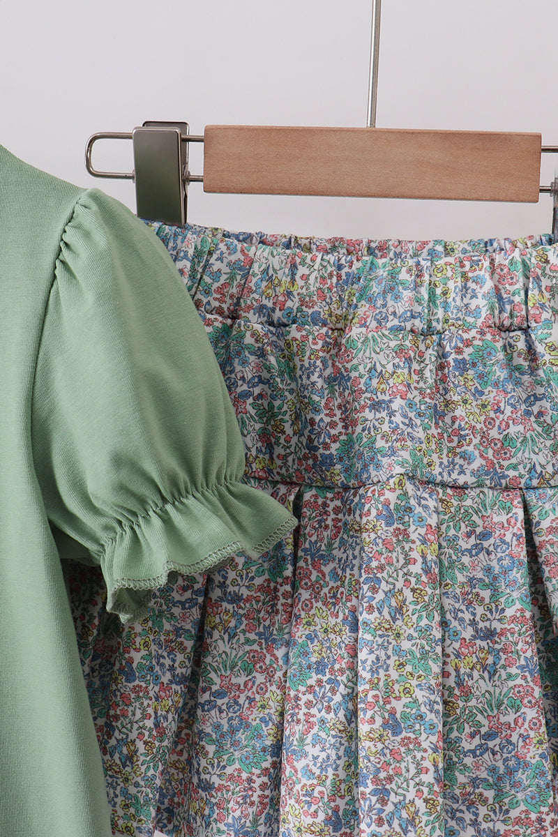 Ensemble short-jupe en piqué avec applique de lapin floral sauge