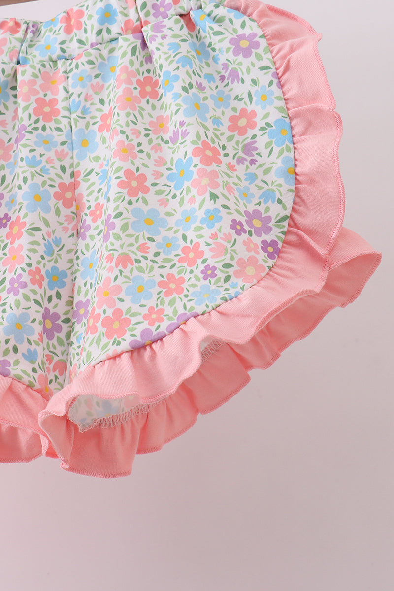Ensemble short à volants et appliqué croix rose