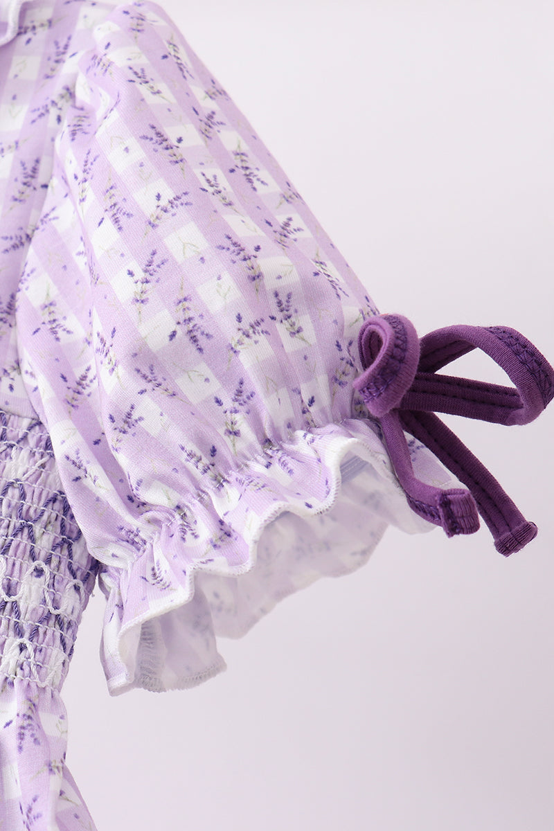 Ensemble bloomer lavande à smocks floraux et volants