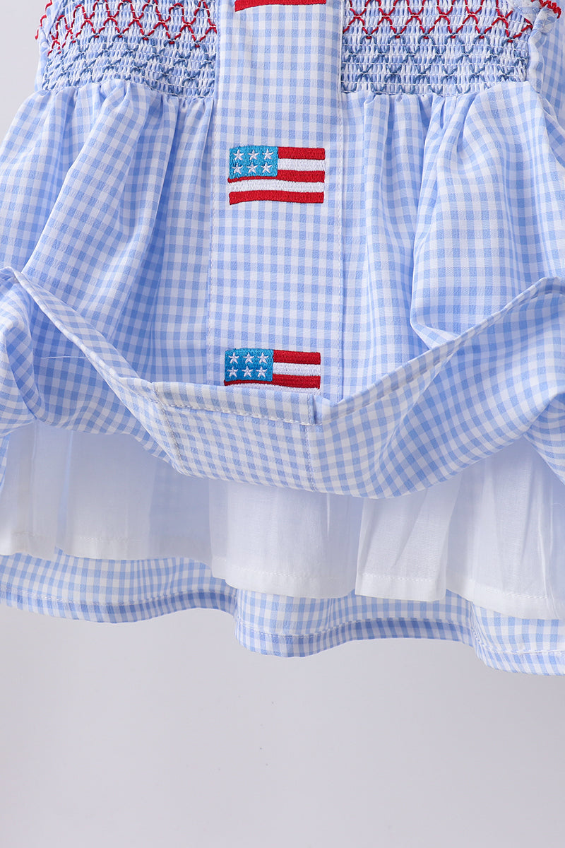 Ensemble short à volants en vichy tissé à smocks drapeau bleu
