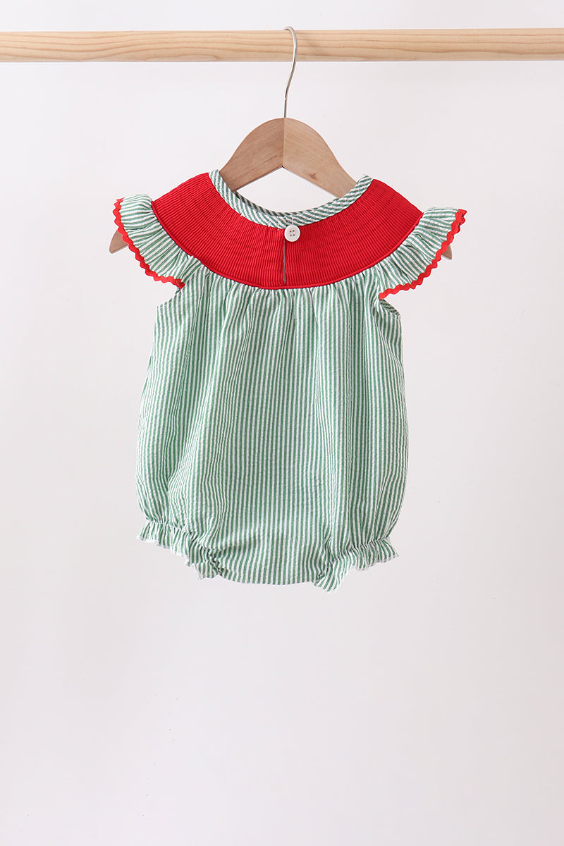Grenouillère en seersucker smocké et brodé à rayures motif pastèque verte
