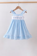 Robe jacquard smockée et brodée à nœud bleu