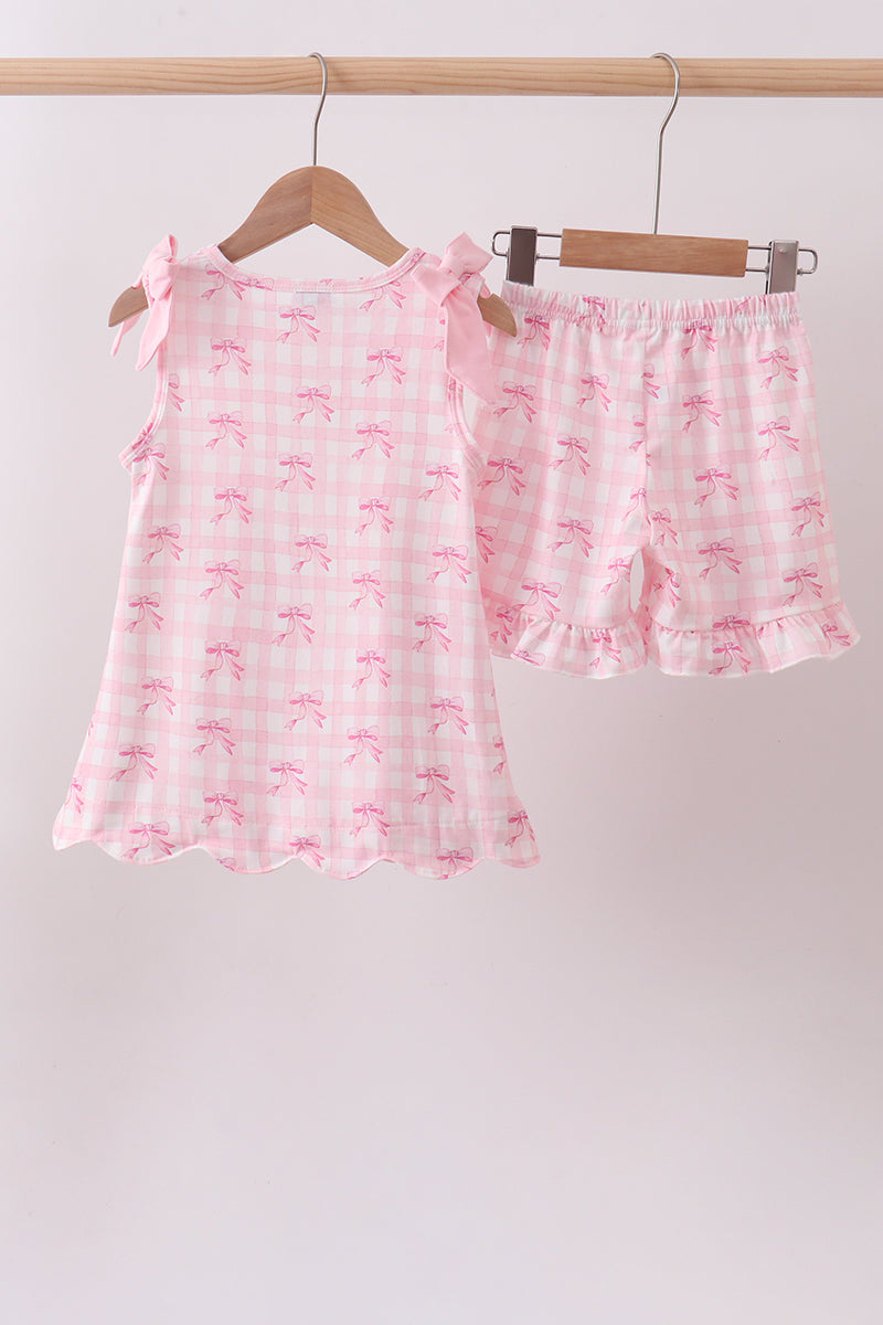 Ensemble short à volants festonnés et imprimé nœud rose