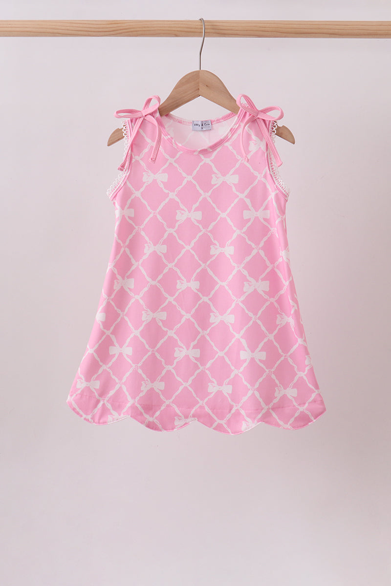 Robe à Nœud Rose