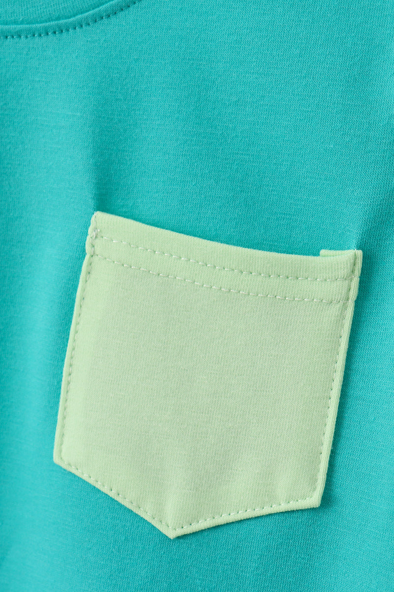 Ensemble colorblock bleu