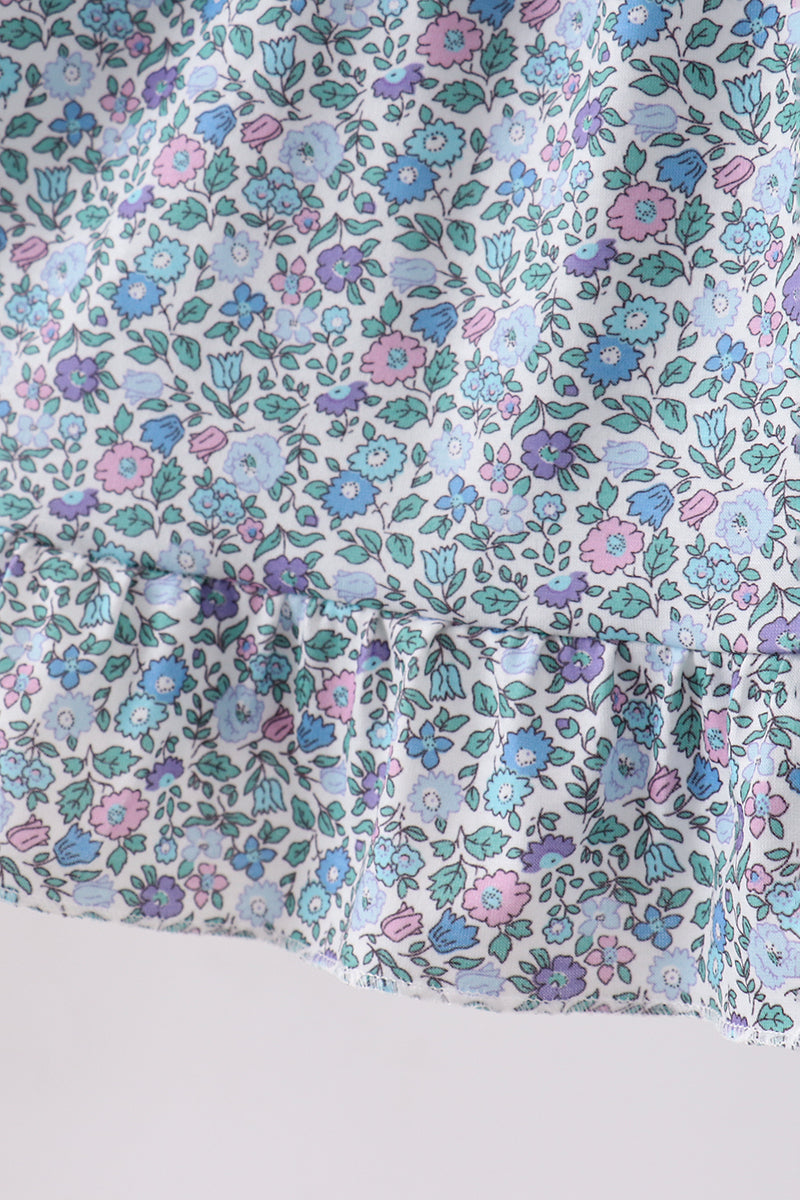 Robe violette à volants, avec nœud et imprimé floral
