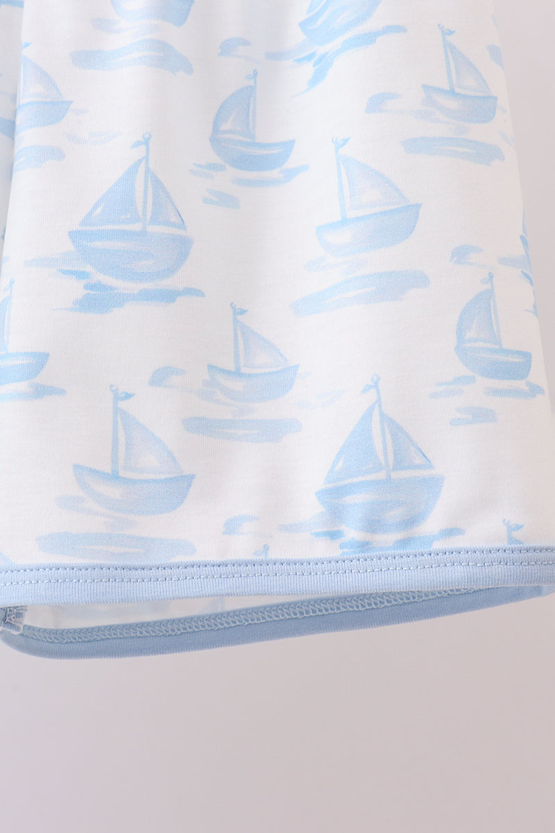 Ensemble brodé Voilier Bleu