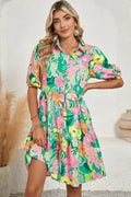 Robe Babydoll Boutonnée à Manches Bouffantes Florales Vertes